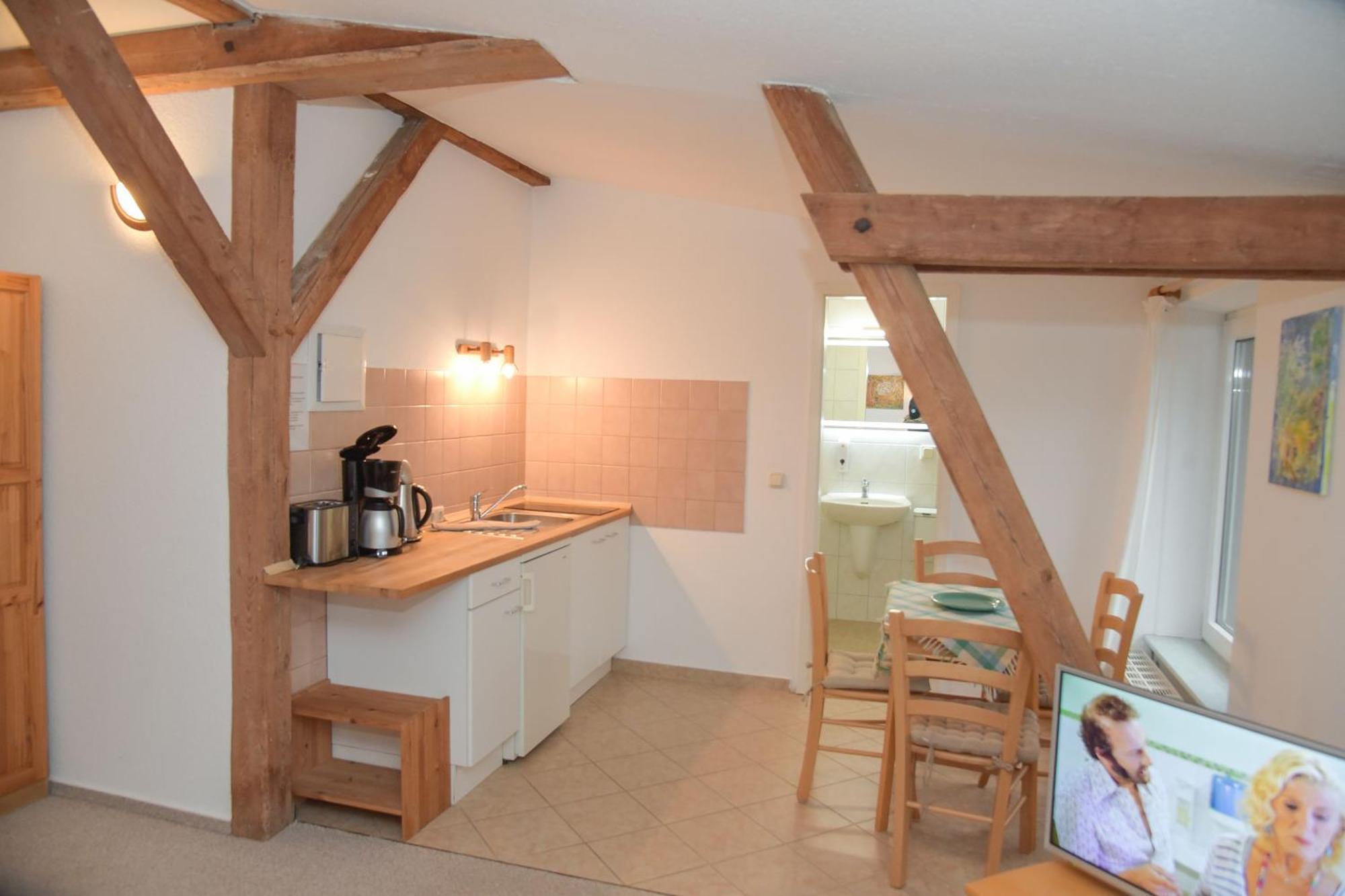 Thur Apartment *