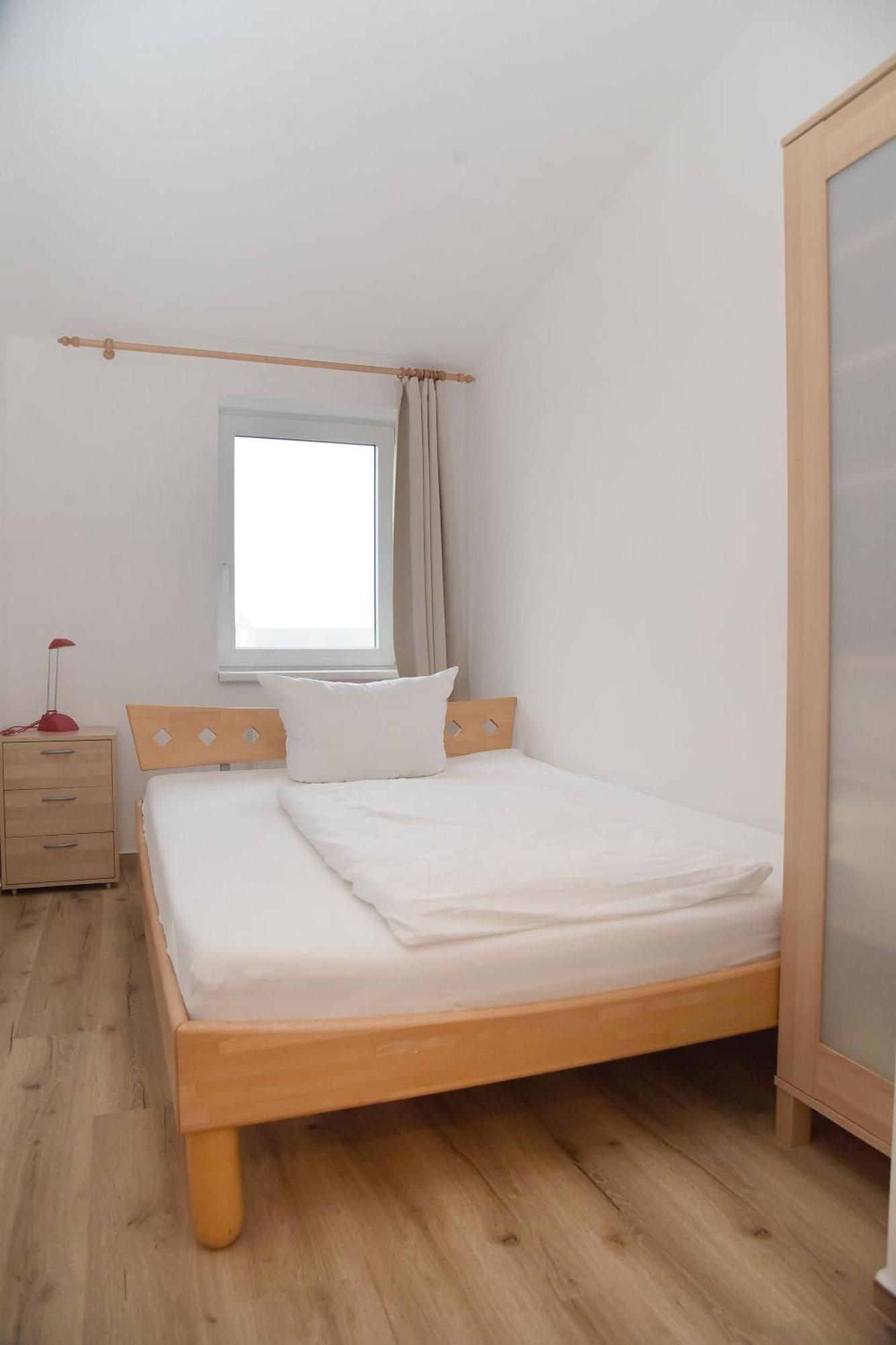 Thur Apartment *